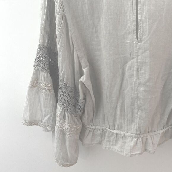 AMERICAN EAGLE Embroidered Bell Sleeve Blouse Women’s Small Boho Peasant Hippie - Picture 11 of 13